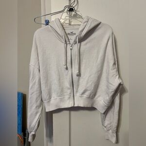 White half sweatshirt